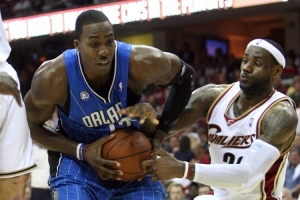 杨毅：09东决魔术淘汰骑士 但说霍华德能单换詹姆斯多少有点牵强