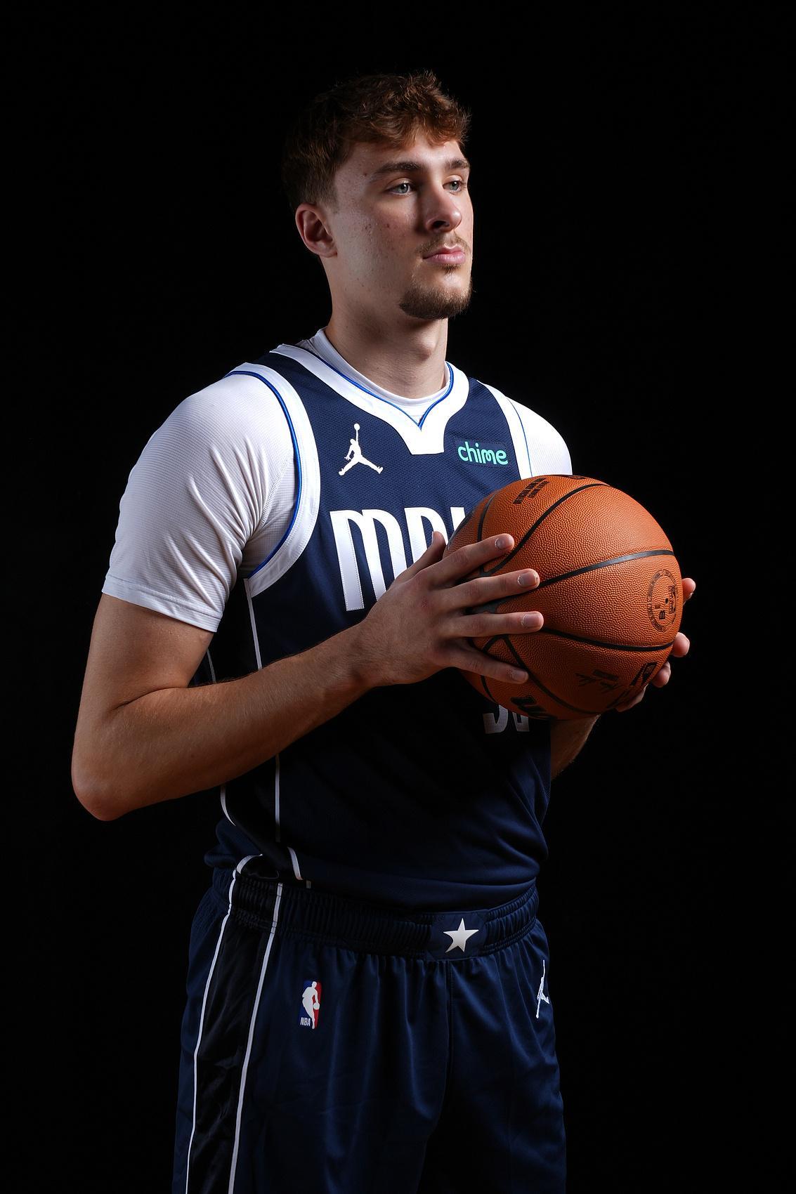 ESPN预测新赛季最佳新秀：弗拉格断档第一 迪伦-哈珀第二